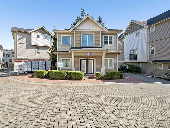 4th image of 19097 64th Ave #76