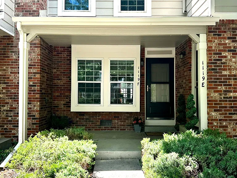 1119 S Waco St #F — Photo 1