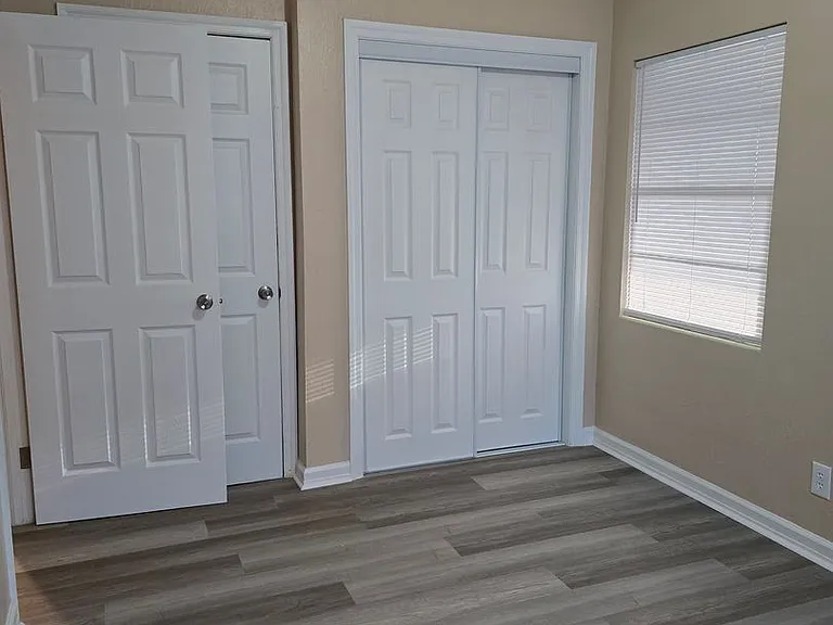 1001 N Bracewell Dr — Photo 13