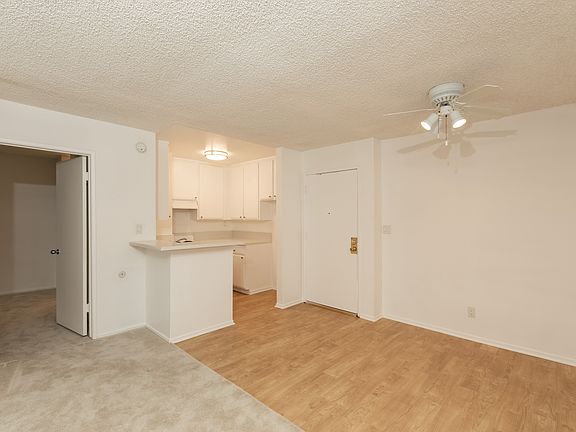 5th image of 720 S Hobart Blvd APT 214
