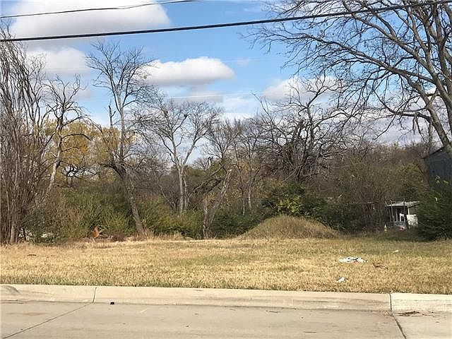 1st image of 3021 Hanger Ave