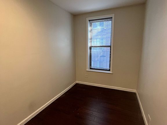 3rd image of 328 E 78th St APT 9
