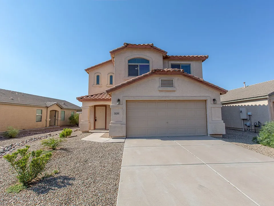41294 W Pryor Ln