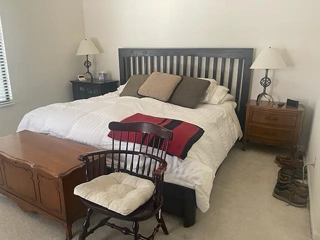 727 Amherst Cir — Photo 22
