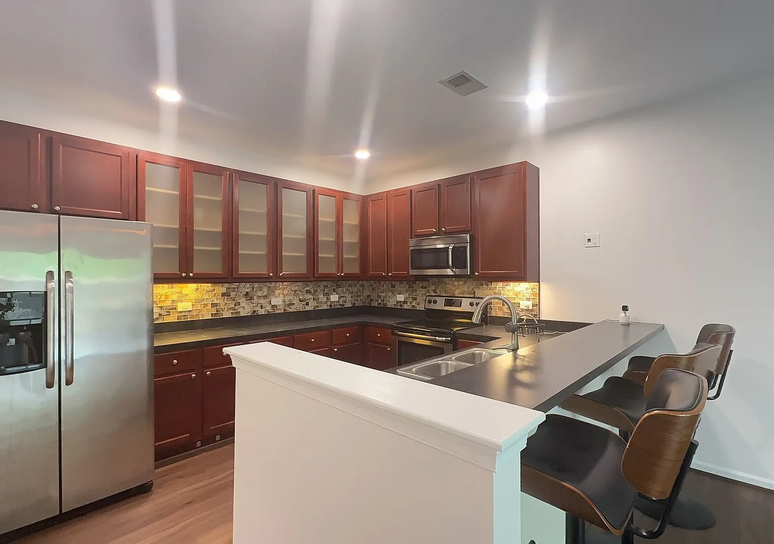 Recently Renovated 3-Bedroom Condo in The Grove at the Arboretum — Photo 2