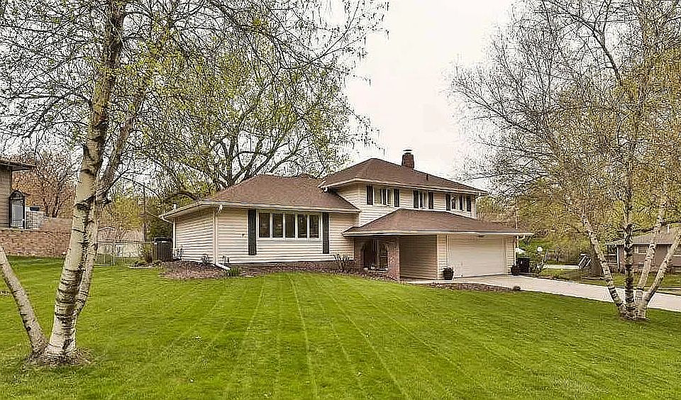 1st image of 12202 Deer Hollow Dr