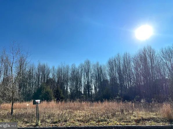 39 Fox Haven Ln, Mullica Hill, NJ 08062