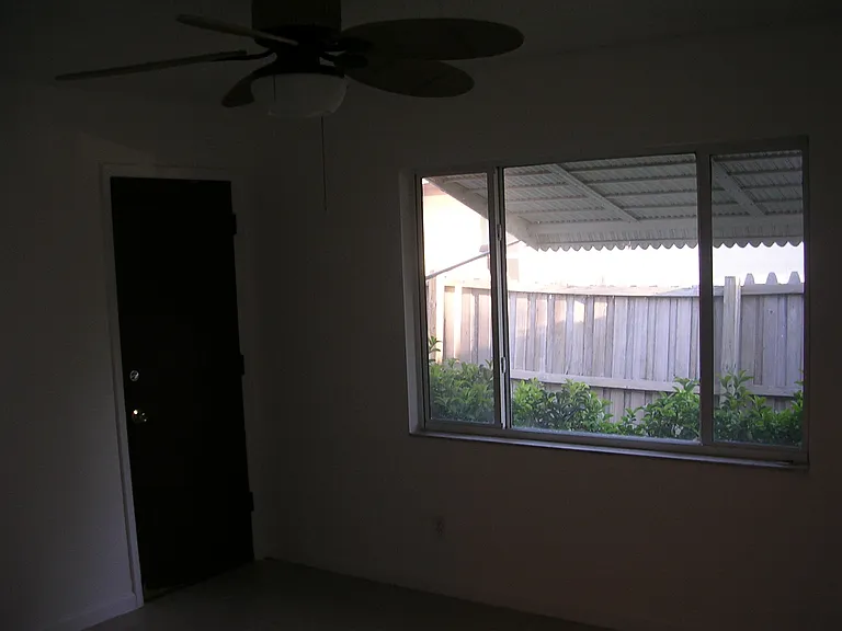 S Himes Ave — Photo 8