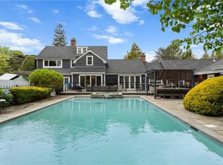 55 Roe Ave, East Patchogue, NY 11772