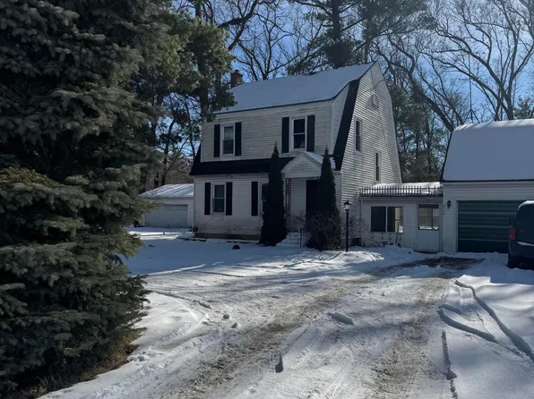 6336 E 36th St, White Cloud, MI 49349