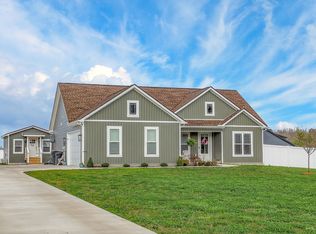 1073 Arch Cope Rd, Morrison, TN 37357