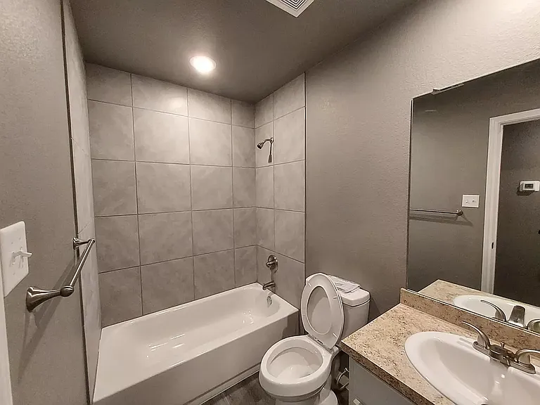 231 Clore Rd #B — Photo 11