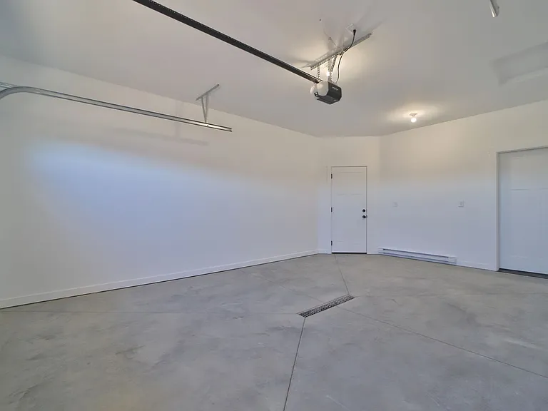 781 W Palomino Ave — Photo 7
