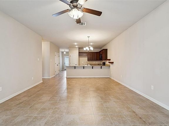 4th image of 70080 5th St