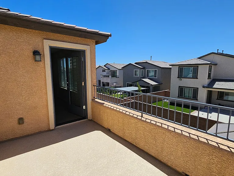 8685 Sparrow Desert Ave — Photo 27