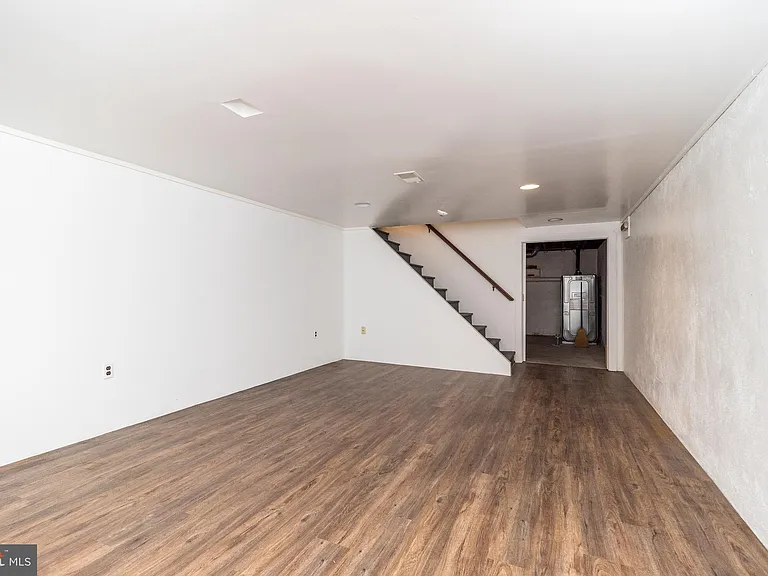 38 Chestnut Valley Dr — Photo 37