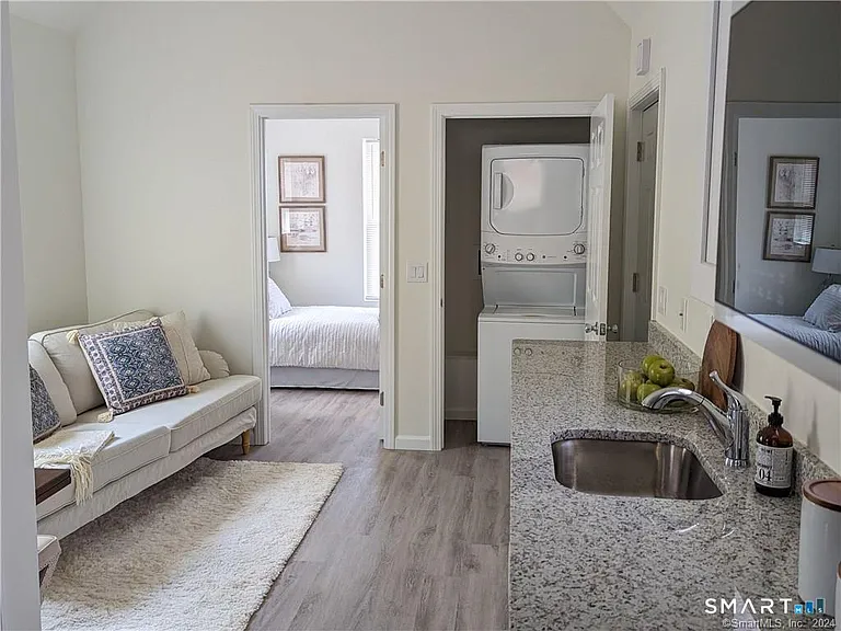 1187 N Broad St #9 — Photo 1