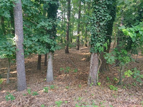 2nd image of Gates Ln #7