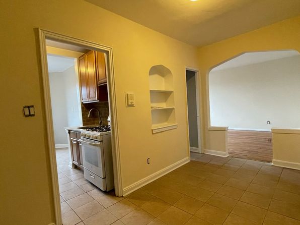 265 Quentin Rd #C2