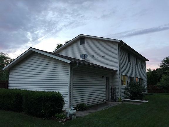 3rd image of 1702 Pensacola Dr
