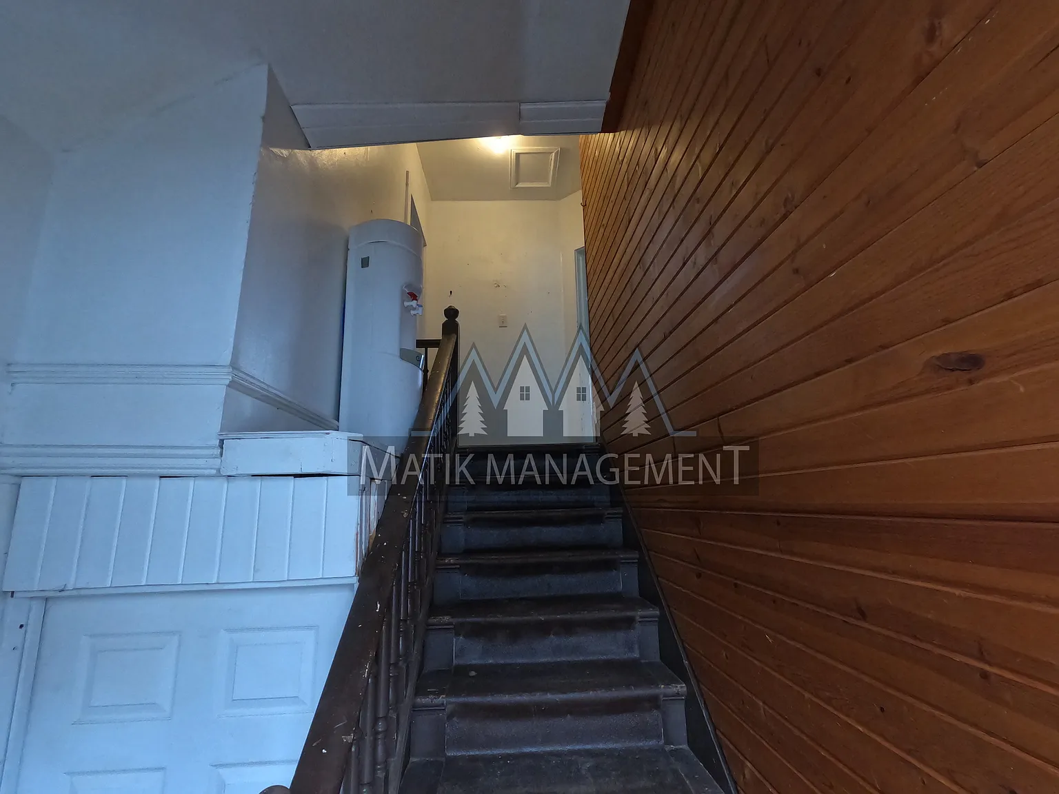 2 bed, $995 — Photo 2