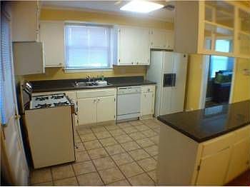 3rd image of 4438 Chalfant Dr