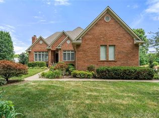 3012 Tall Oaks Dr, Jeffersonville, IN 47130