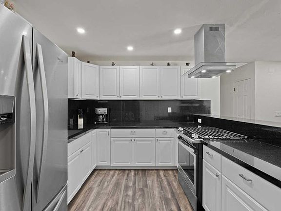 3rd image of 38565 154th St E