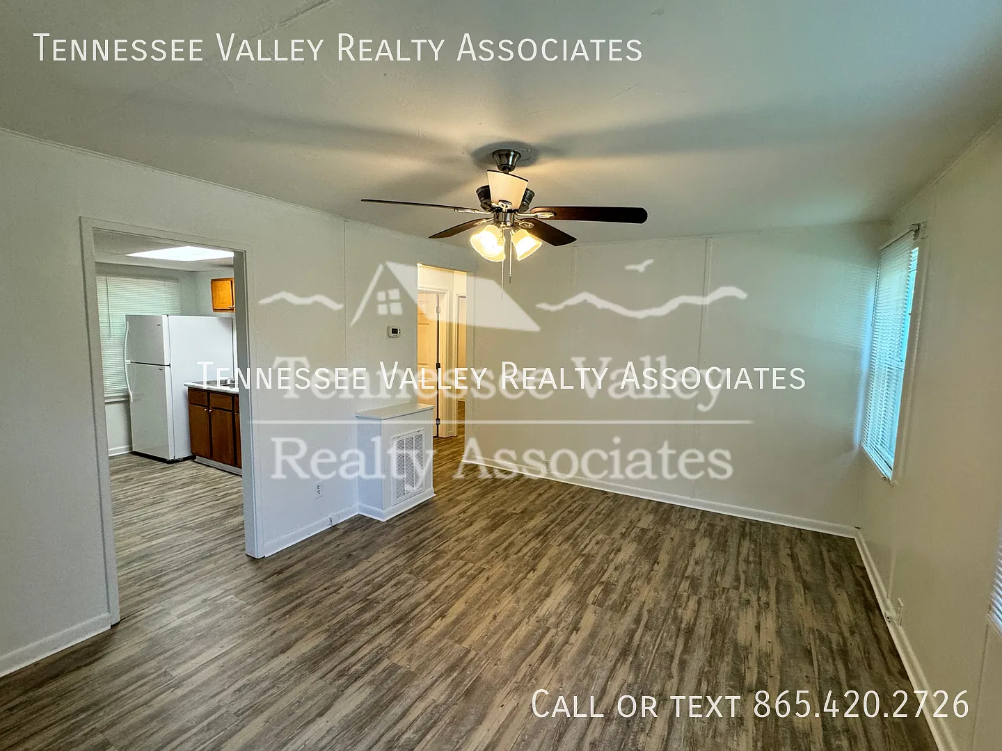 Charming 2-Bedroom Apartment in Scenic Oak Ridge, TN — Photo 3