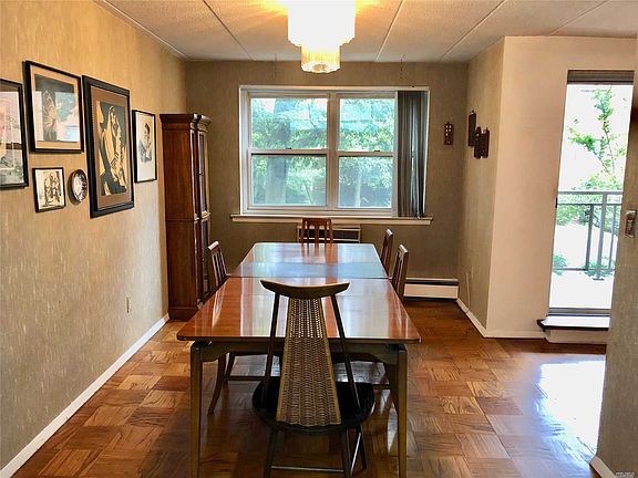 4th image of 10 Ipswich Ave APT 2E