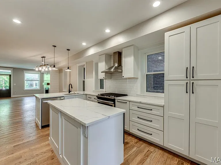 4116 Flad Ave — Photo 10
