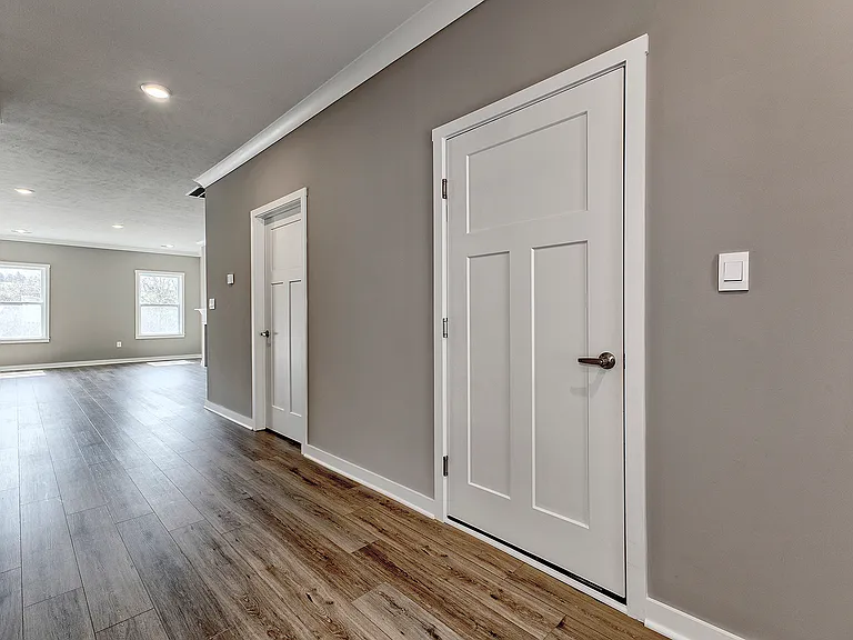 287 Olivia Dr — Photo 17