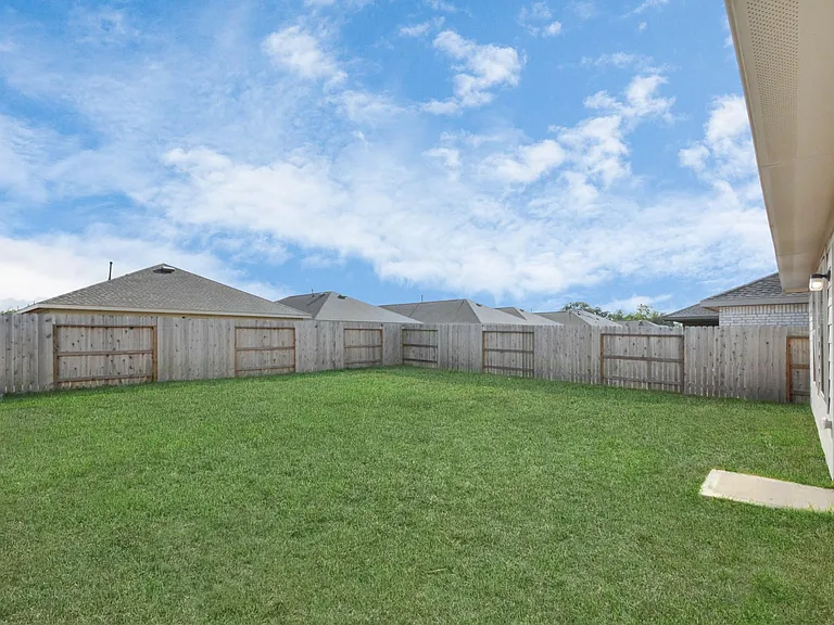 24207 Becker Hollow Ln — Photo 25