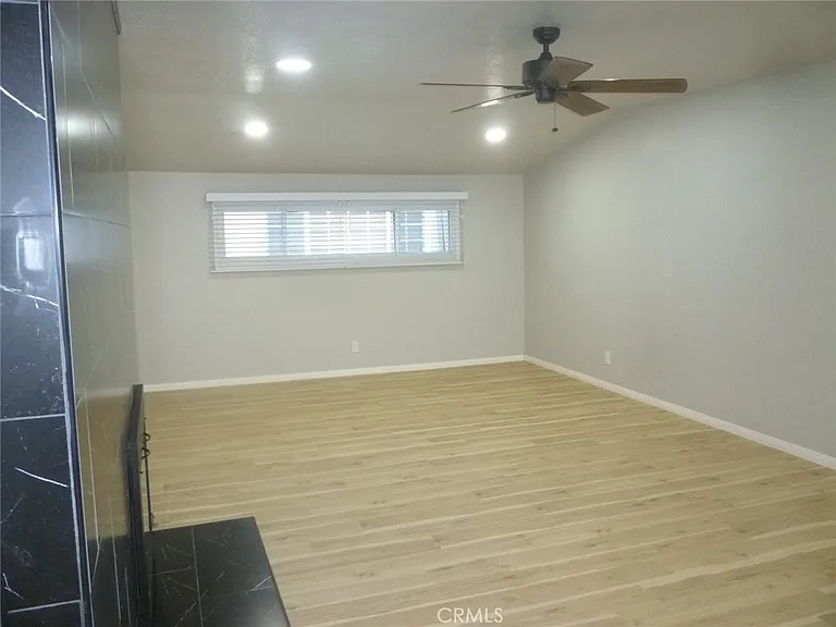 1432 W 172nd St — Photo 12