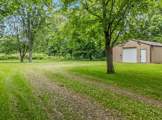 825 Welcome Rd, Menasha, WI 54952