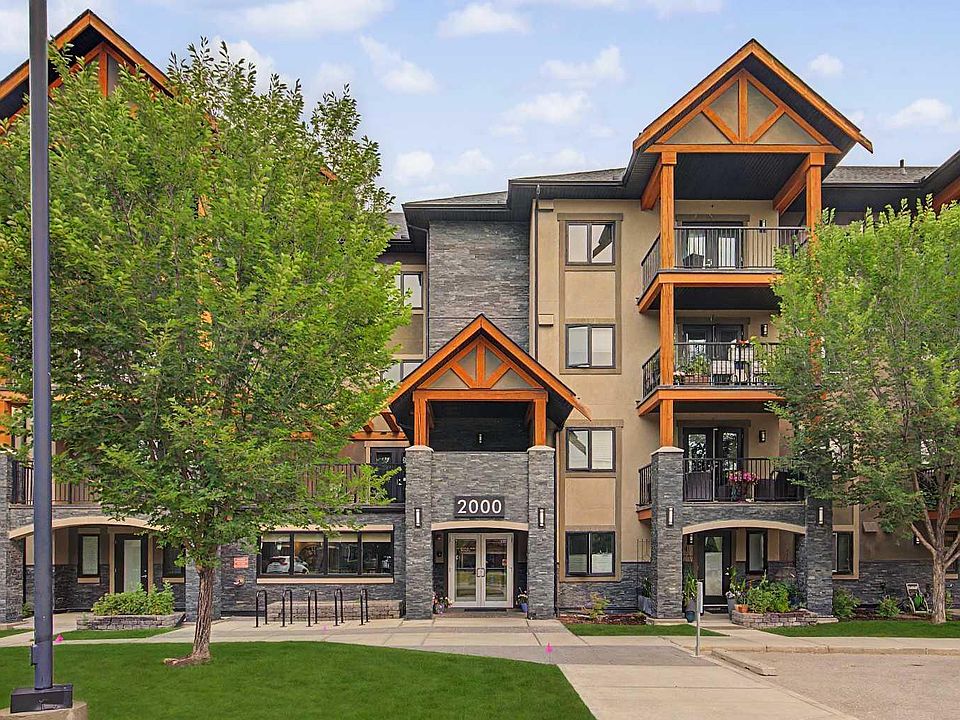 1st image of 402 Kincora Glen Rd NW #2116