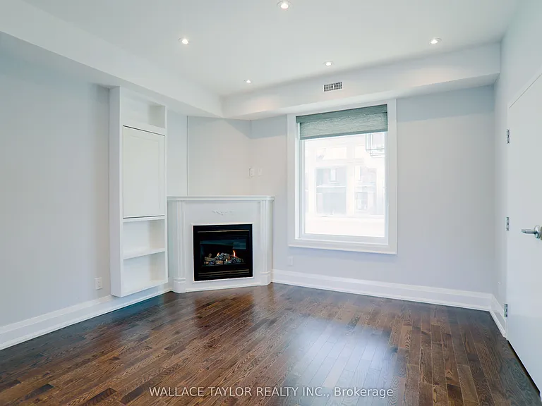 148 Carlaw Ave #UPPER — Photo 26