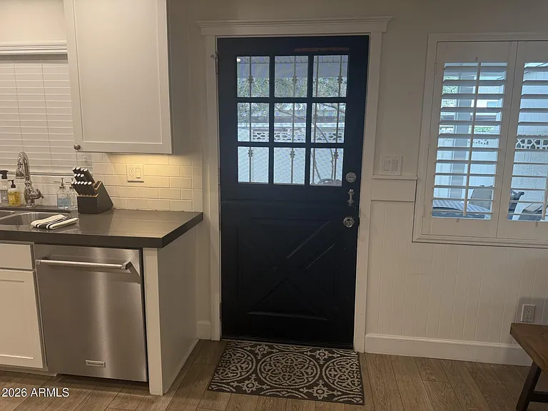 4061 E Campbell Ave — Photo 11