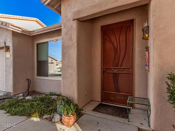 3rd image of 3352 N Camino La Jicarrilla