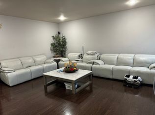 23236 Evergreen Ridge Dr, Ashburn, VA 20148