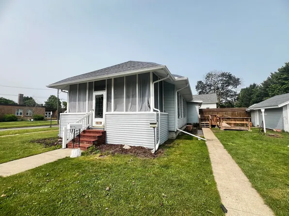 307 S Park St, Sturgis, MI 49091