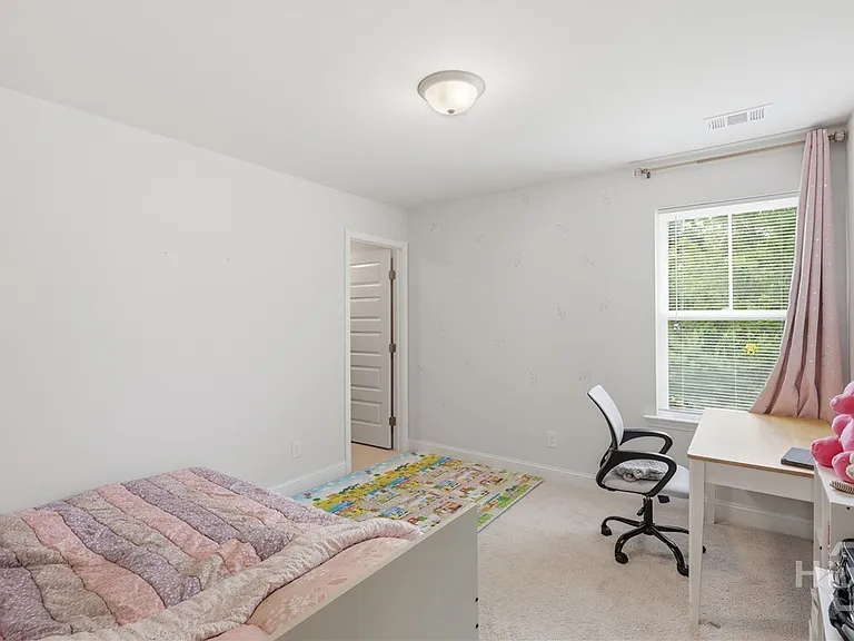 165 Brennan Dr — Photo 24