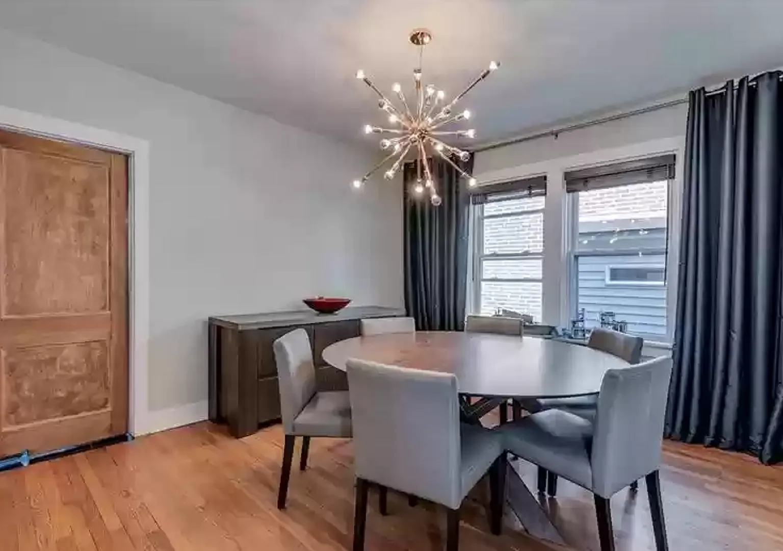 Must See 3 BD/ 2 BA located in Squirrel Hill Available 8/1/2026 — Photo 2