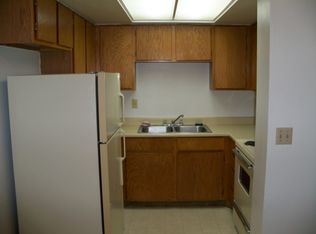 1122 Canyon Hills Rd APT C4, Thermopolis, WY 82443