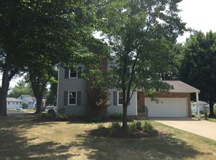 765 Summit Cir SE, North Canton, OH 44720