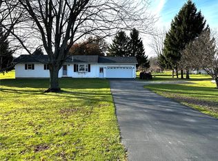 3872 Hulberton Rd, Holley, NY 14470
