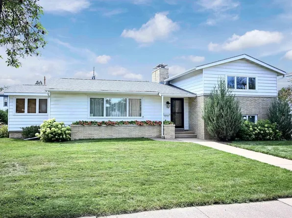 65 6th STREET E E, Winona, MN 55987