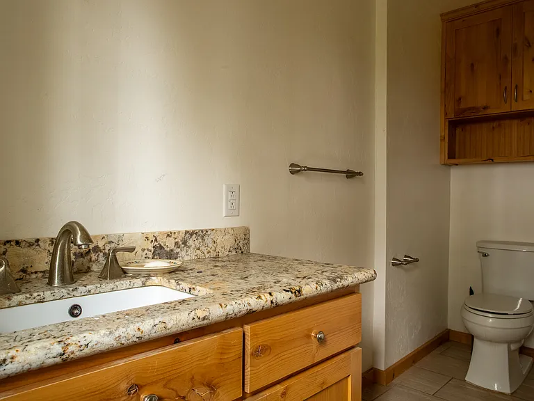 11690 Tabeaud Rd — Photo 11