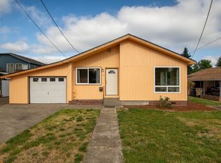 30 N Main St, Lebanon, OR 97355