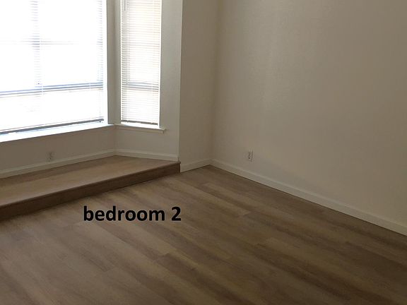5th image of 1225 20th Ave #2